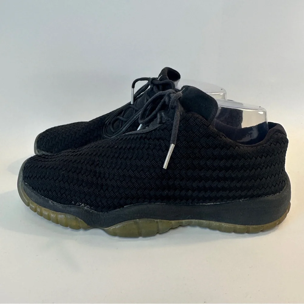 Nike Air Jordan Future‎ Low Top 724813-005 Black Basketball Shoes Youth 7Y